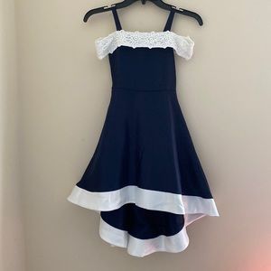 Girls size 8 dress, NWT